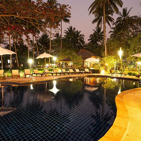 Lipa Lodge Beach Resort Lipa Noi Exteriör bild