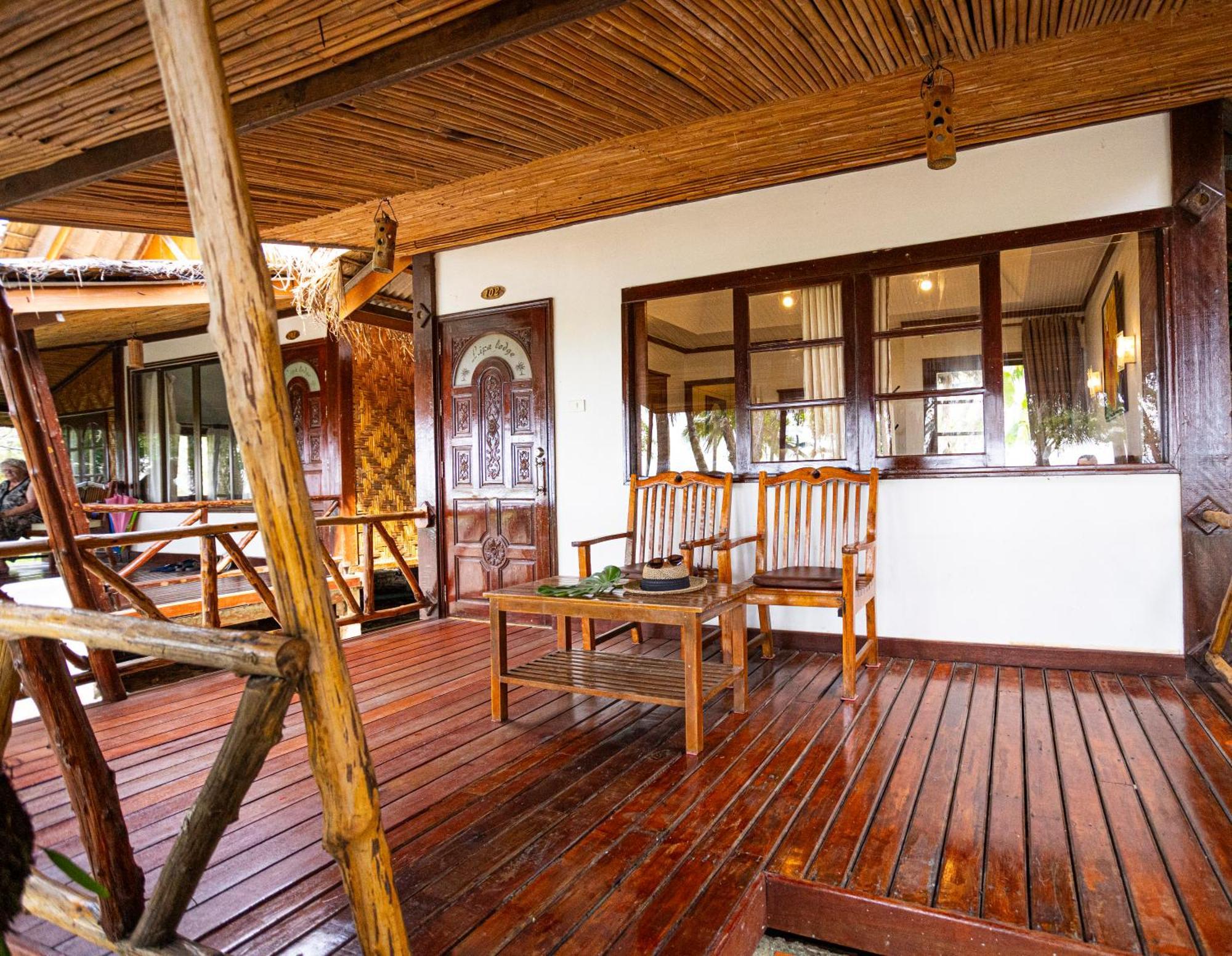 Lipa Lodge Beach Resort Lipa Noi Exteriör bild